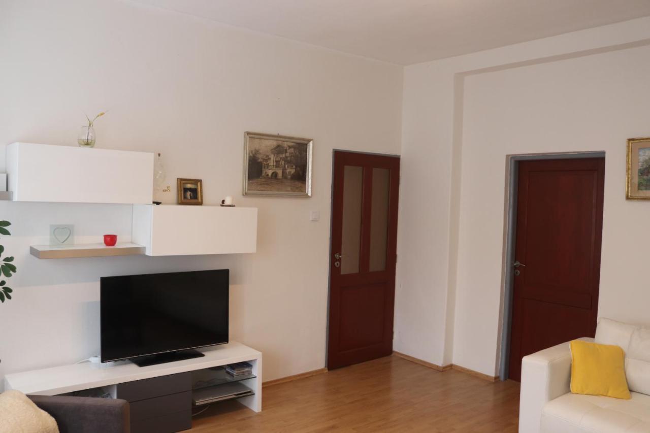 Apartman 825 Jachymov Luaran gambar